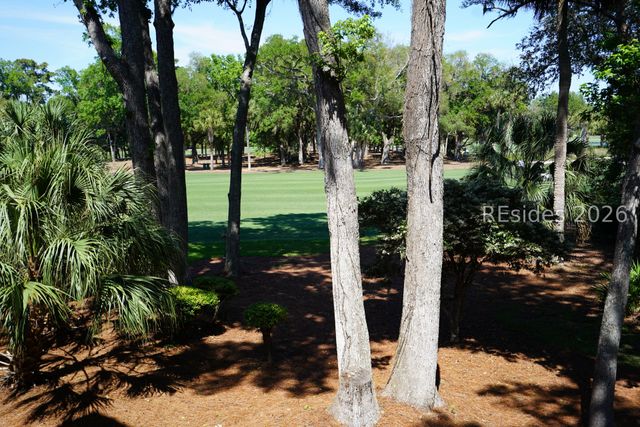 18 Lighthouse Rd Apt 471, Hilton Head Island, SC 29928