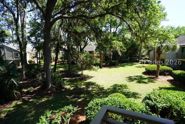 18 Lighthouse Rd Apt 471, Hilton Head Island, SC 29928