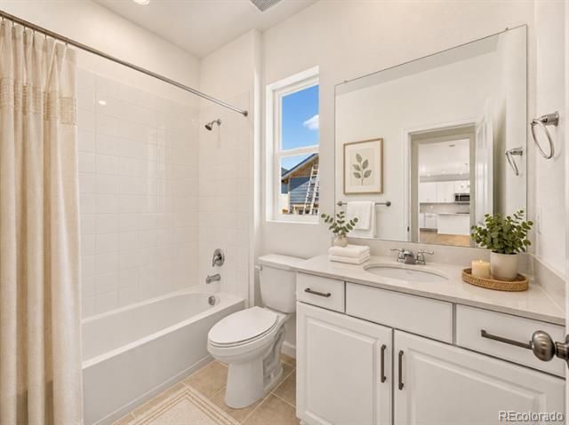 9153 Violet Way, Arvada, CO 80007