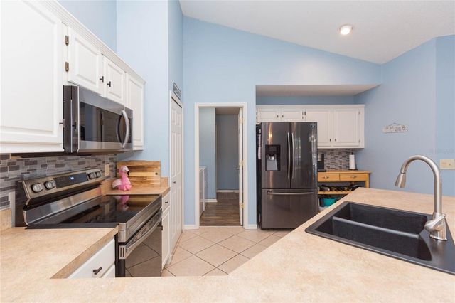 9313 ROCKROSE DRIVE, Tampa, FL 33647