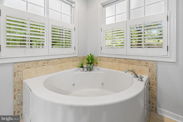 198 JEFFERSON DR, Palmyra, VA 22963