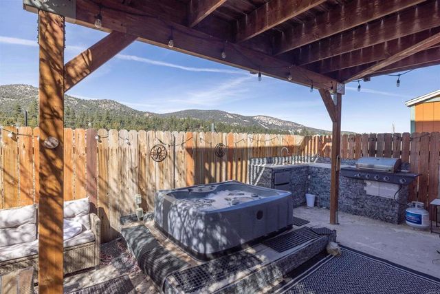 1011 W Fairway, Big Bear, CA 92314
