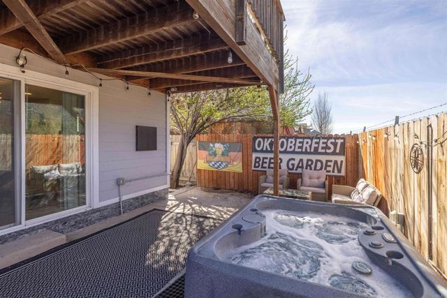 1011 W Fairway, Big Bear, CA 92314