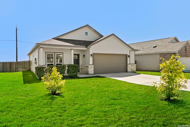 709 Farmers Dell, New Braunfels, TX 78130