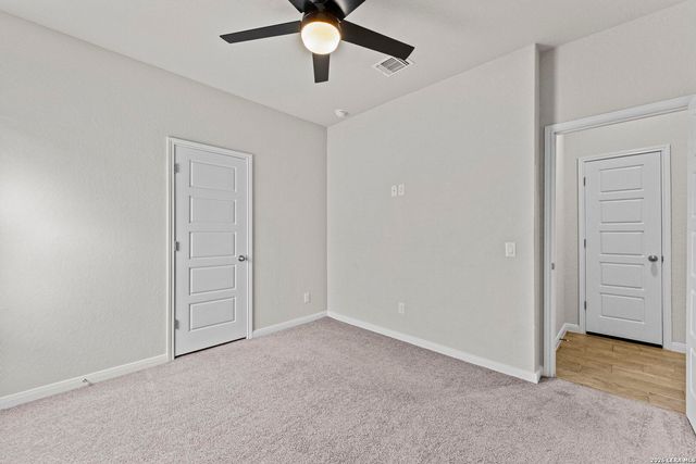 709 Farmers Dell, New Braunfels, TX 78130