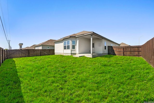 709 Farmers Dell, New Braunfels, TX 78130