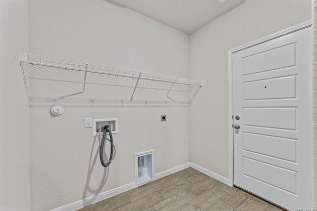 709 Farmers Dell, New Braunfels, TX 78130