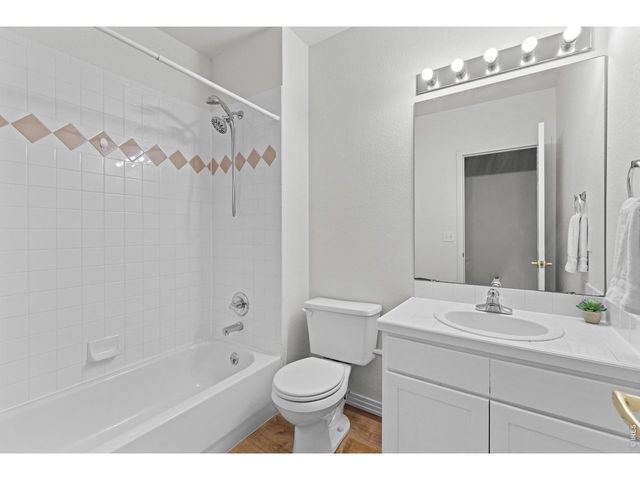 2985 Bellmeade Way, Longmont, CO 80503