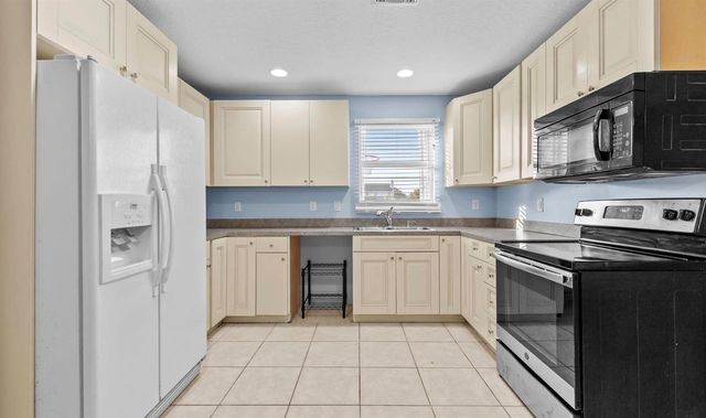 141 NE NARANJA, Port St. Lucie, FL 34983
