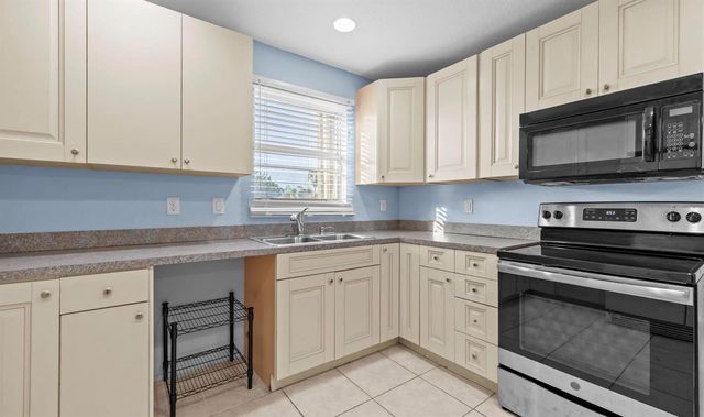 141 NE NARANJA, Port St. Lucie, FL 34983