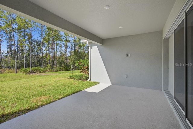1633 TRAILHEAD LANE, Zephyrhills, FL 33541