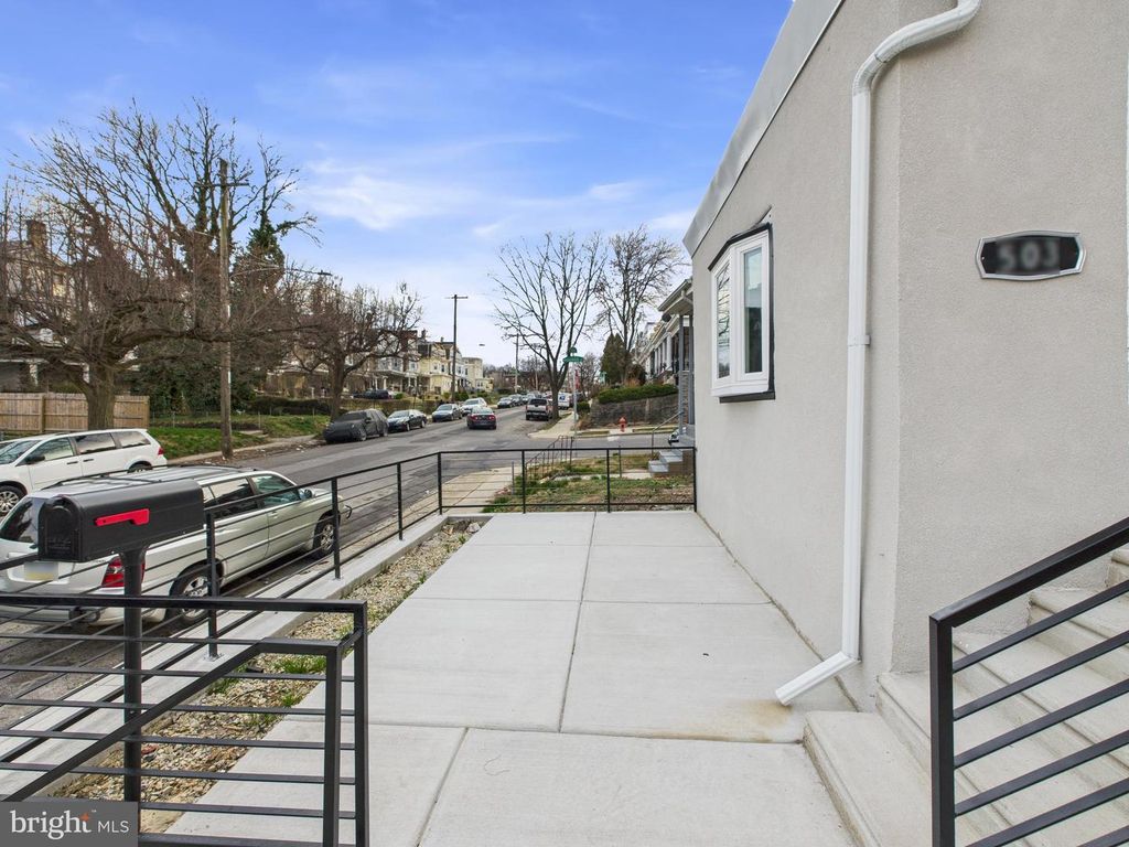 503 E WALNUT LN, Philadelphia, PA 19144