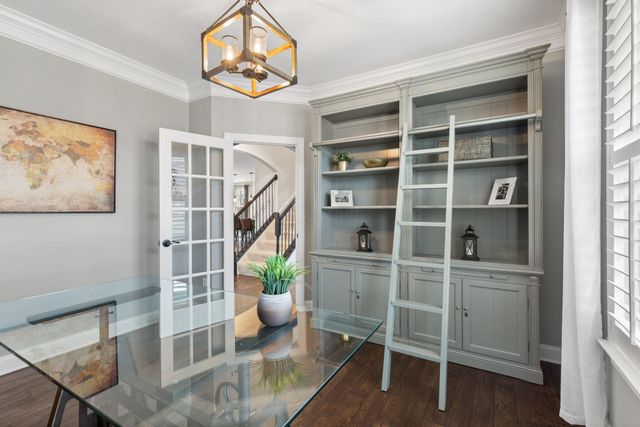 7628 Paradisio Drive, Galena, OH 43021