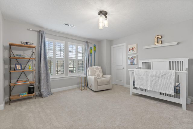 7628 Paradisio Drive, Galena, OH 43021