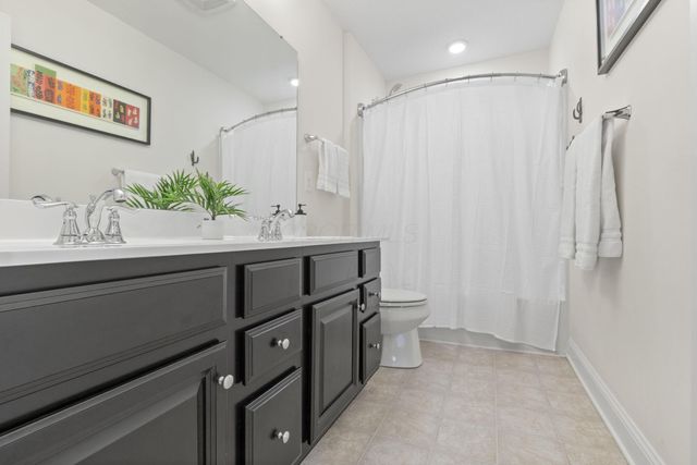 7628 Paradisio Drive, Galena, OH 43021