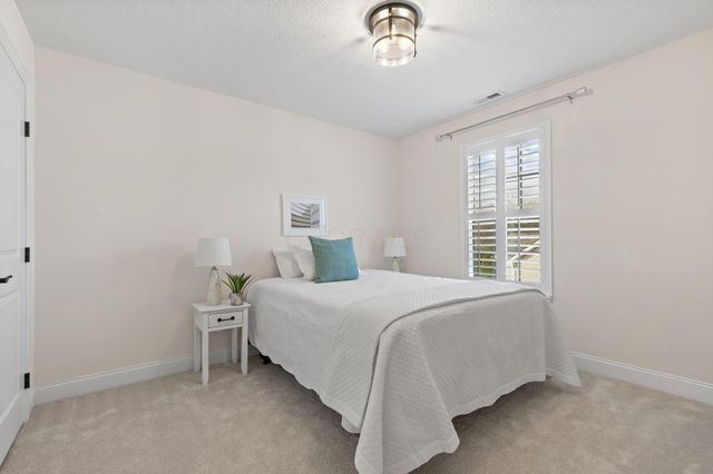 7628 Paradisio Drive, Galena, OH 43021