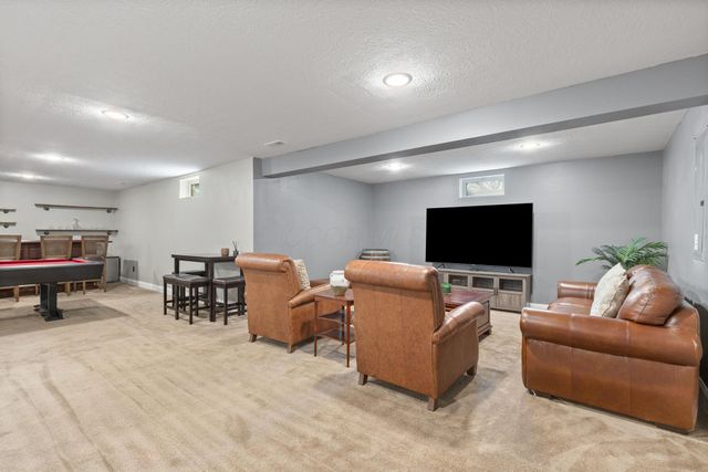 7628 Paradisio Drive, Galena, OH 43021