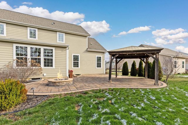 7628 Paradisio Drive, Galena, OH 43021