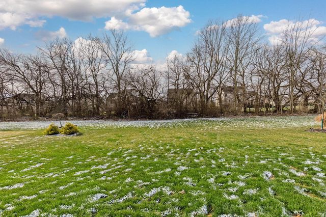 7628 Paradisio Drive, Galena, OH 43021