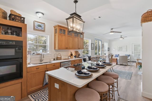 1076 Blue N Hall Road SE, Darien, GA 31305