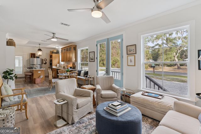 1076 Blue N Hall Road SE, Darien, GA 31305