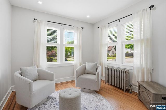 88 Lindbergh Boulevard, Teaneck, NJ 07666