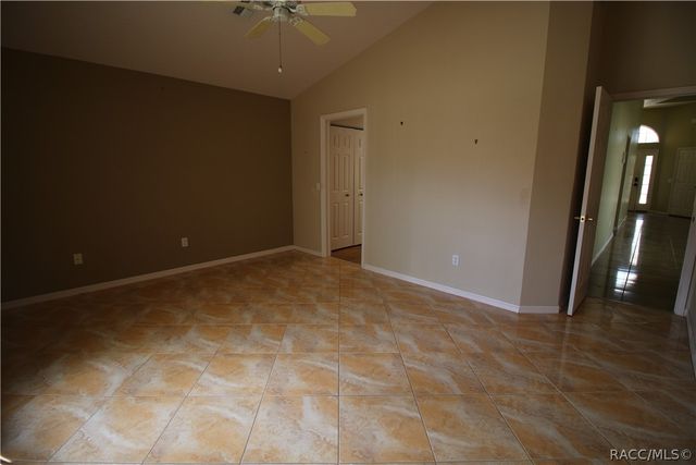 10468 S Drew Bryant Circle, Floral City, FL 34436