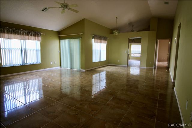 10468 S Drew Bryant Circle, Floral City, FL 34436