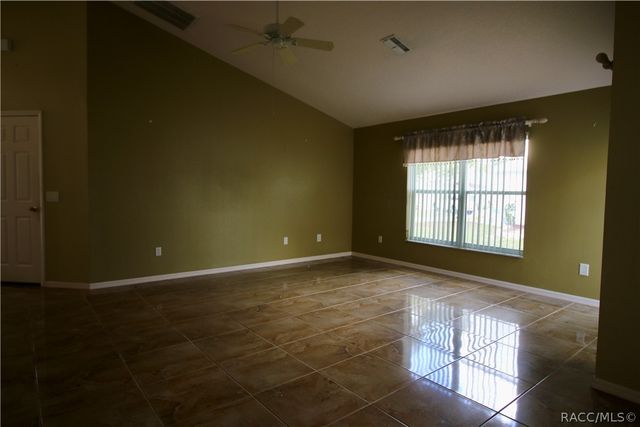 10468 S Drew Bryant Circle, Floral City, FL 34436