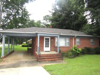 1401 Woodland Avenue, Sanford, NC 27330