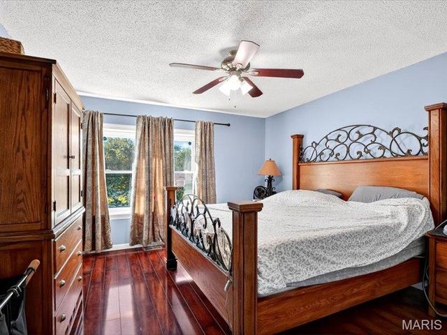 226 Woodridge Court, Collinsville, IL 62234