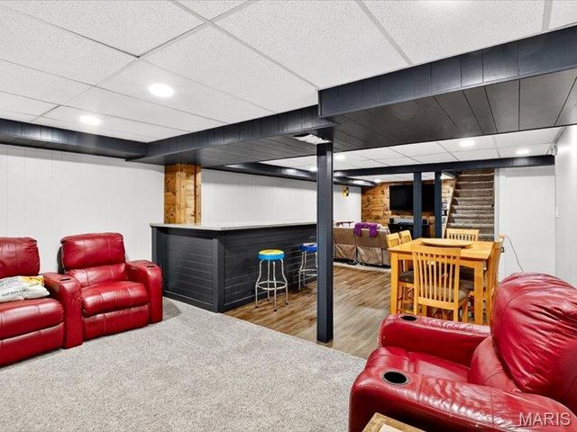 226 Woodridge Court, Collinsville, IL 62234