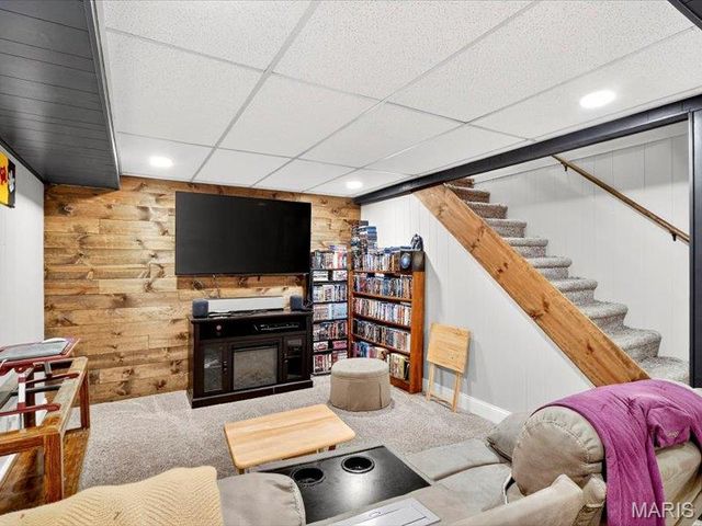 226 Woodridge Court, Collinsville, IL 62234