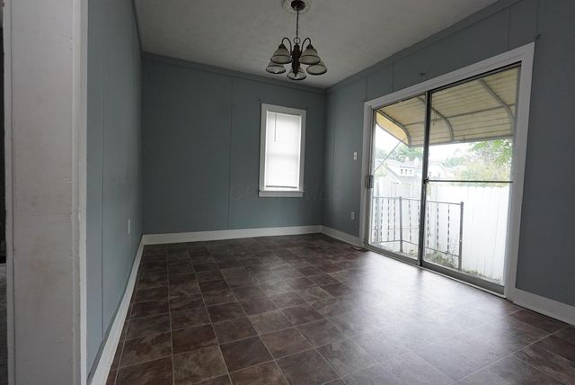 2563 Fremont Street, Columbus, OH 43204