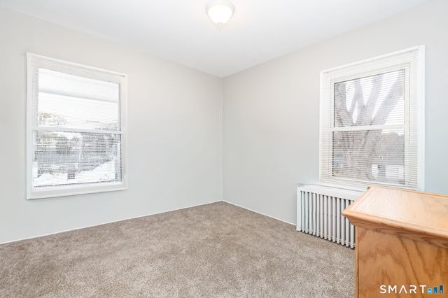 80 West Street, Windsor Locks, CT 06096