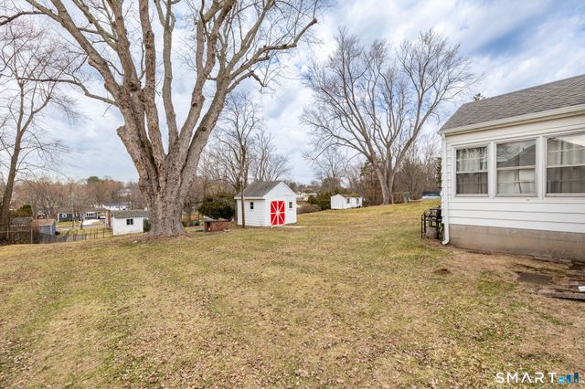 80 West Street, Windsor Locks, CT 06096