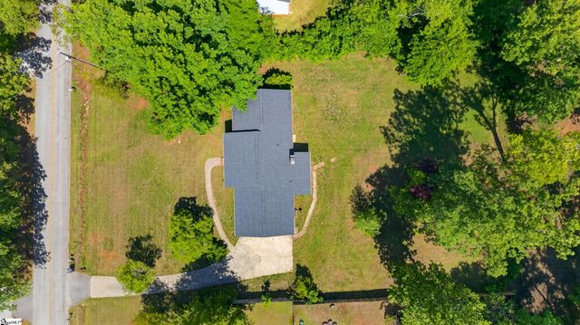 9 Williams Road, Travelers Rest, SC 29690