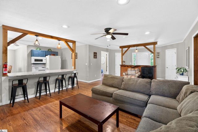 9 Williams Road, Travelers Rest, SC 29690