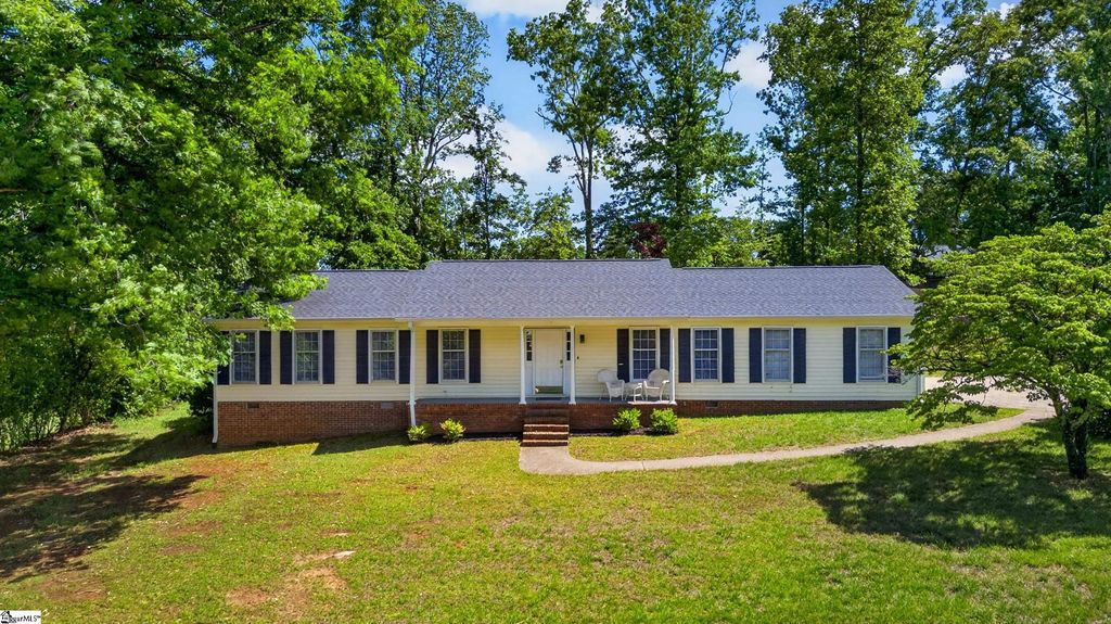 9 Williams Road, Travelers Rest, SC 29690
