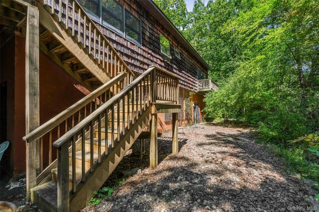 104 Old Forge Drive, Carmel, NY 10512