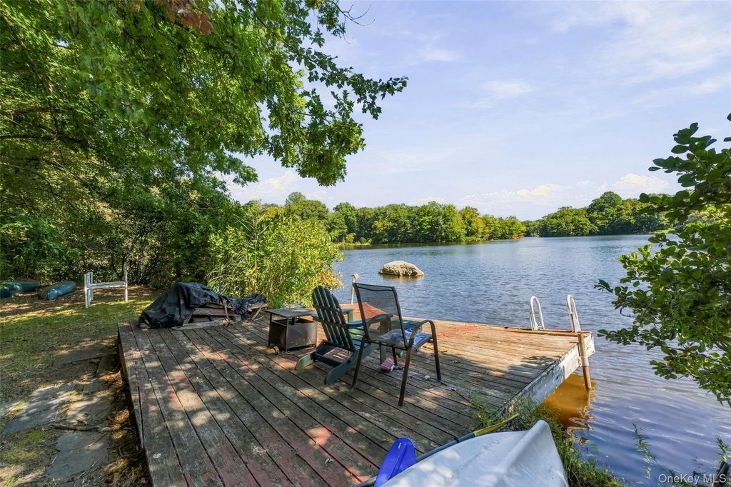 104 Old Forge Drive, Carmel, NY 10512 — photo 2
