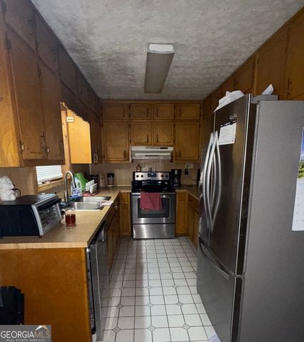 9055 Kelly Court, Jonesboro, GA 30236