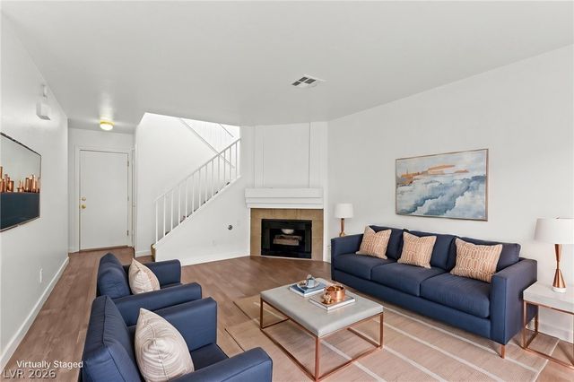 2212 Silver Pine Drive, Las Vegas, NV 89108