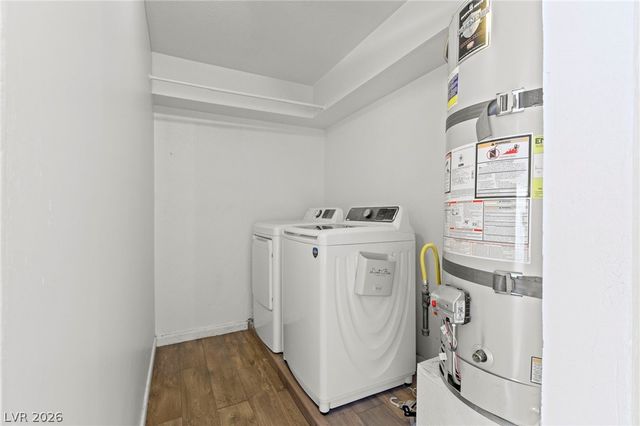 2212 Silver Pine Drive, Las Vegas, NV 89108