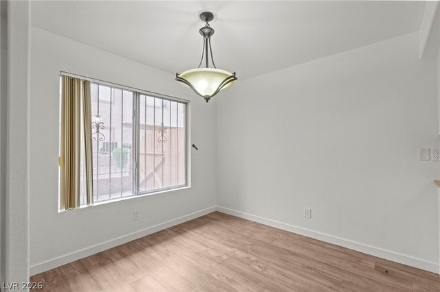 2212 Silver Pine Drive, Las Vegas, NV 89108