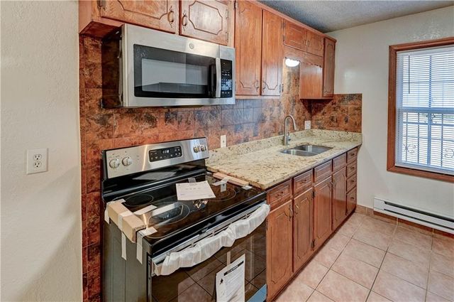 2301 Drury Avenue, Kansas City, MO 64127