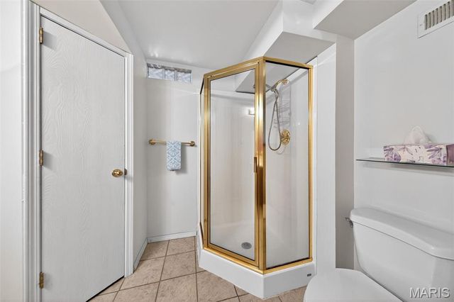 1313 Colby Drive, St Peters, MO 63376