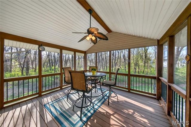 1313 Colby Drive, St Peters, MO 63376