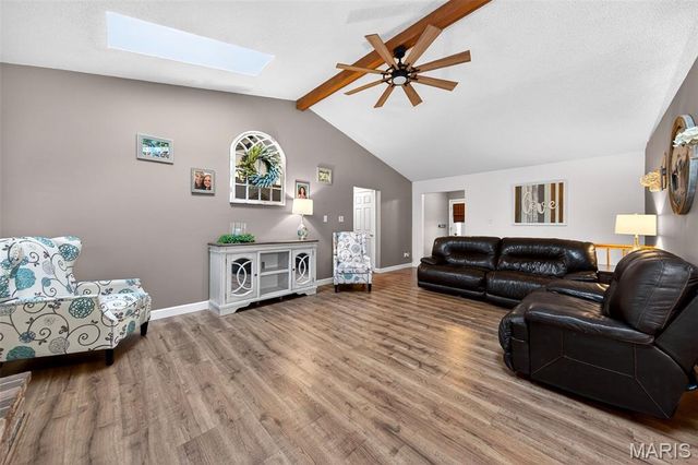 1313 Colby Drive, St Peters, MO 63376