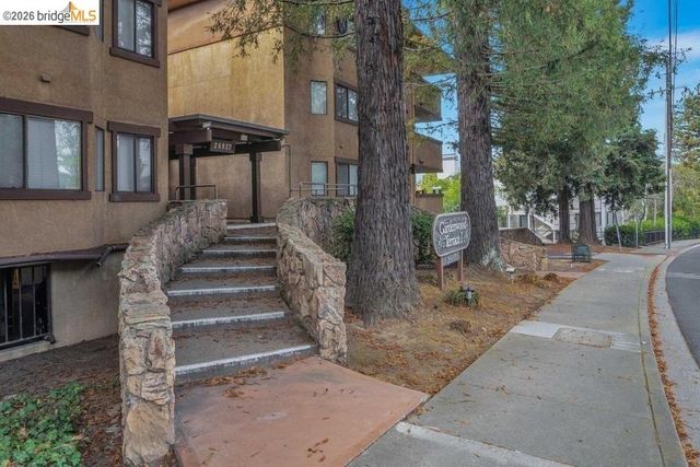 26937 Hayward BLVD 226, Hayward, CA 94542